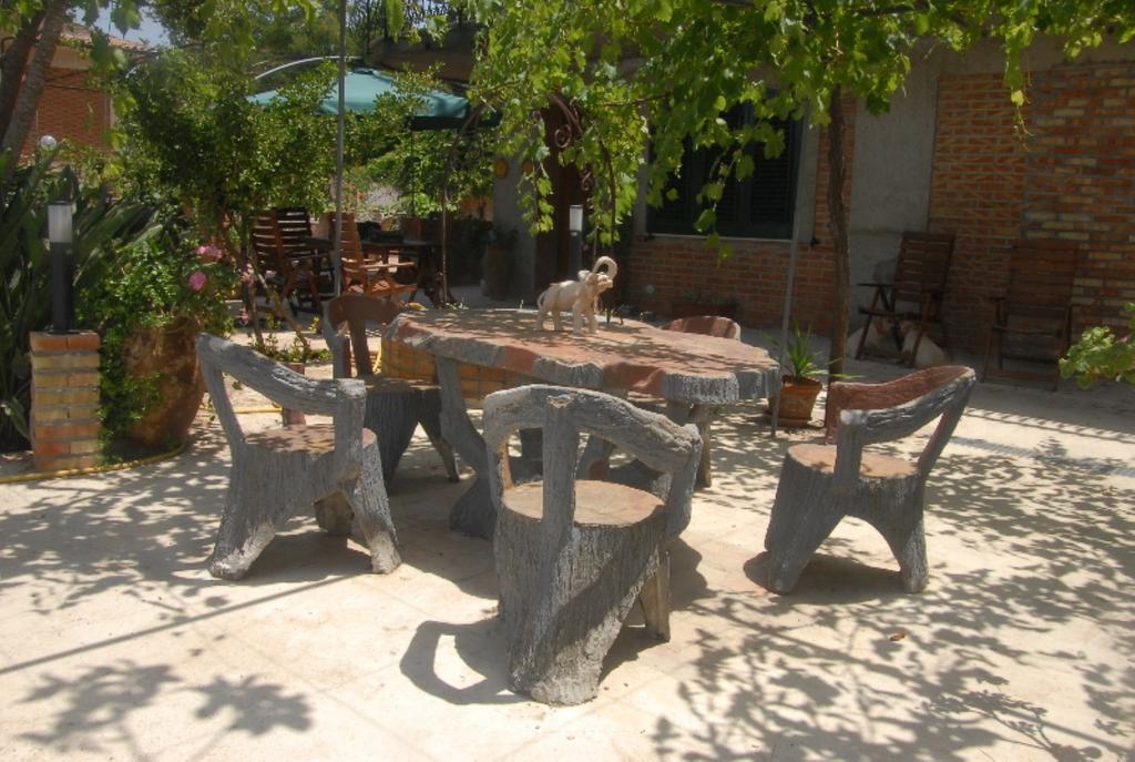 B&B Villa Zia Febronia Пати Екстериор снимка