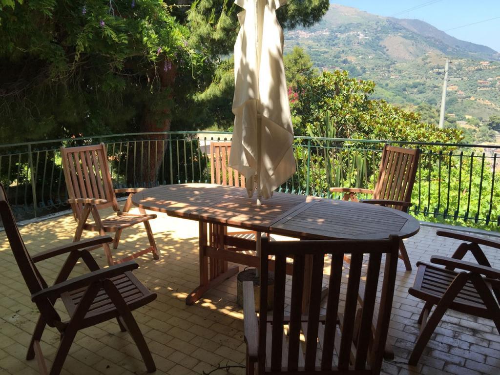 B&B Villa Zia Febronia Пати Екстериор снимка