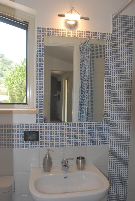 B&B Villa Zia Febronia Пати Екстериор снимка