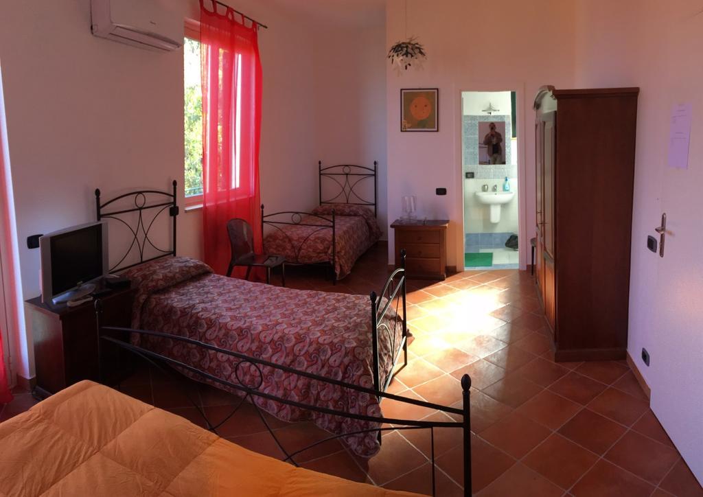 B&B Villa Zia Febronia Пати Екстериор снимка